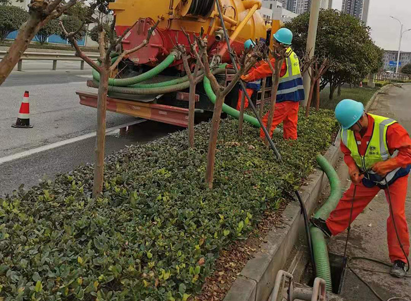 武都市政管道清淤